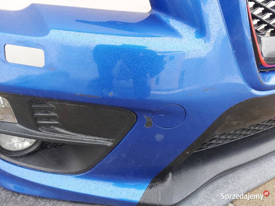 Subaru WRX STI 2015r zderzak przód przedni osobowe