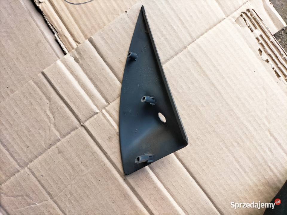 PEUGEOT 306 XN 9609060777 TRÓJKĄT ZAŚLEPKA Kamień-Kolonia