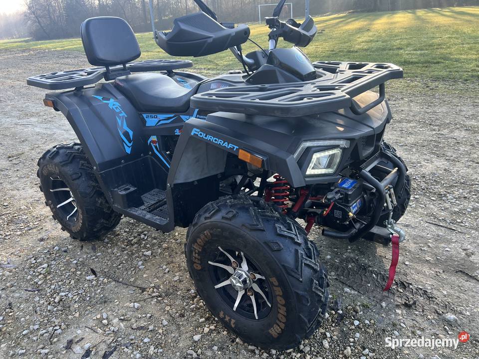 Quad Fourcraft 250 duży nowy z pługiem do śniegu