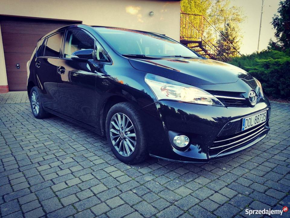 Toyota Verso 2017r Prestige 7 miejsc sprzedam Dobroszyce