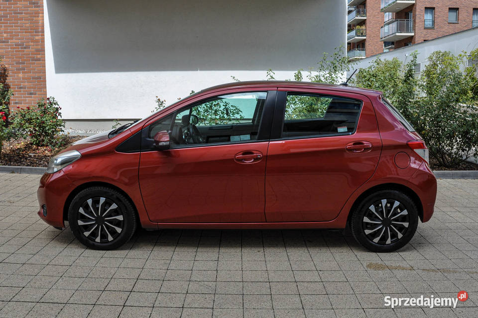 Toyota Yaris 13 Salon Bezwypadkowy Toyota Wrocław sprzedam