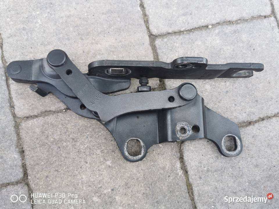 Zawias maski BMW E90 Karoseria