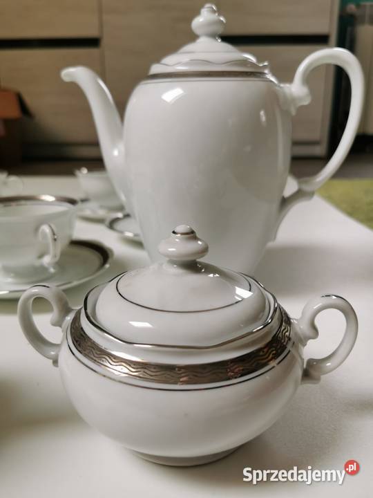 Serwis porcelanowy kawowy Wawel 15 elementów małopolskie