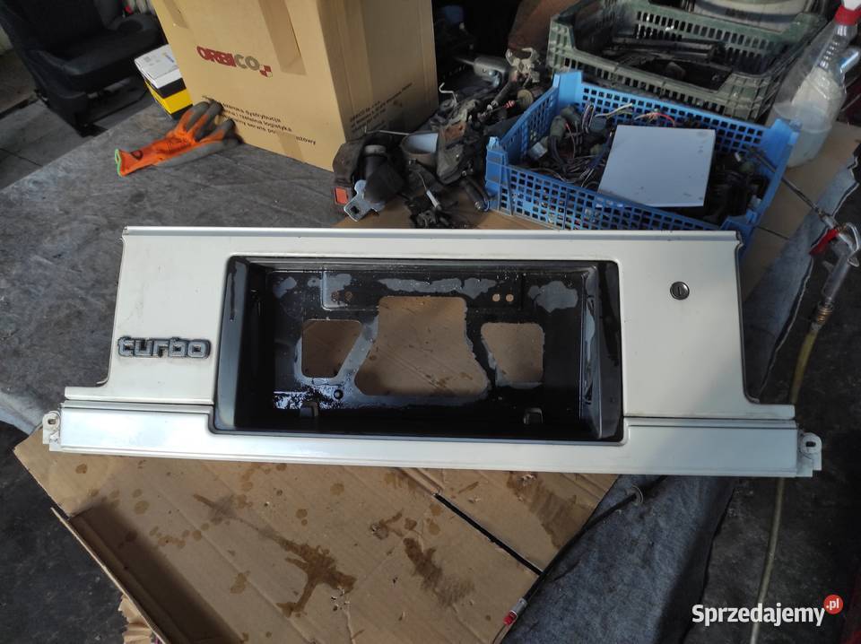 Blenda tylna SUPRA MK3 stan idealny 19861988 sprzedam