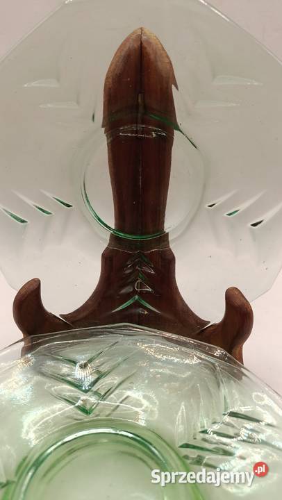 Szkło zielone cztery talerzyki podstawki Zamość sprzedam