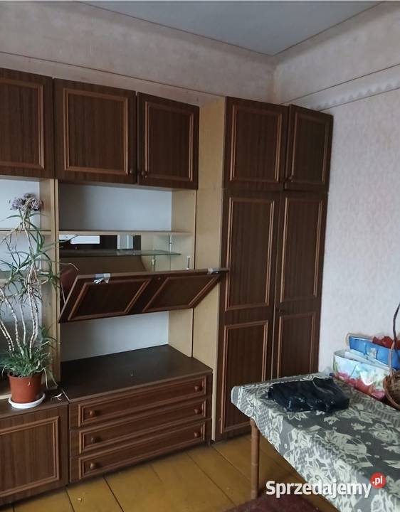 Klasyczna meblościanka pokojowa styl PRL lata 90 Dzielna