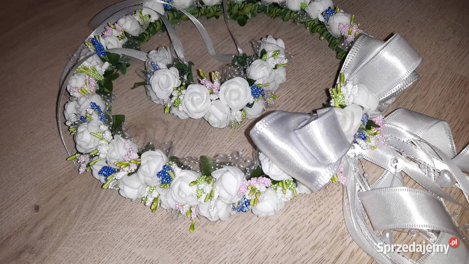 Wianek komunijny z bransoletką Pozostałe mazowieckie Borów