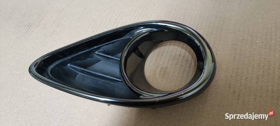 Infinity FX ramka kratka halogenu