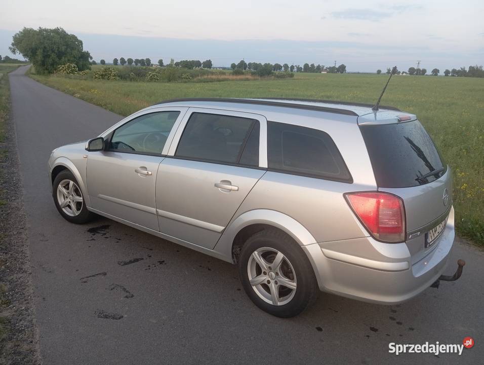Astra H kombi benzyna