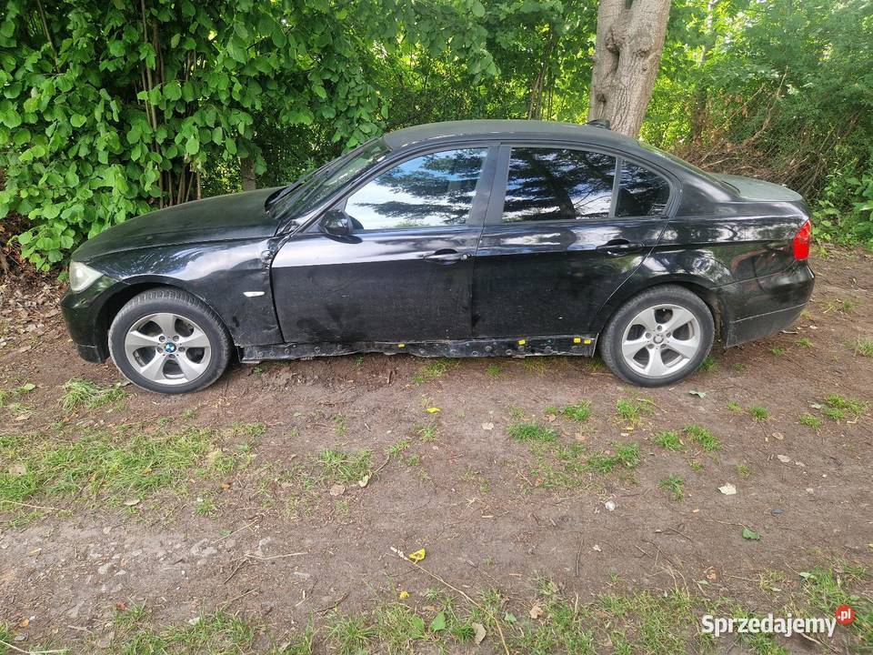 Uszkodzone Bmw e90 Sedan / Limuzyna Seria 3