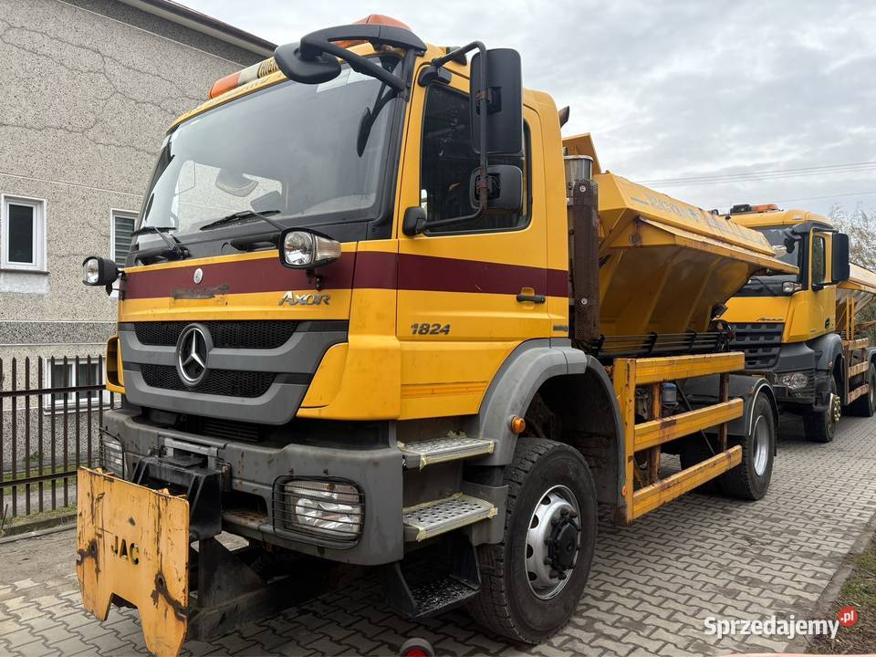 Mercedes Axor 2011 4x4 euro5 manual piaskarka Pługi (piaskarki) Ropczyce
