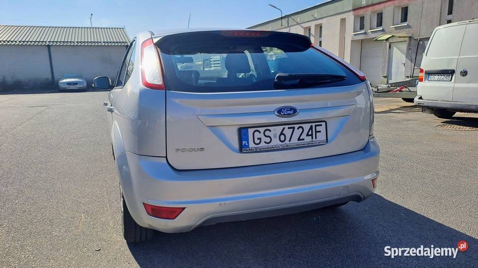 Ford Focus 16 benzyna polski salon grudzień 2010