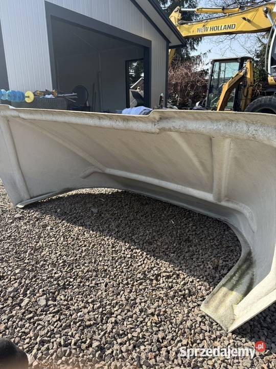 Owiewka dachowa spojler Iveco Radlin