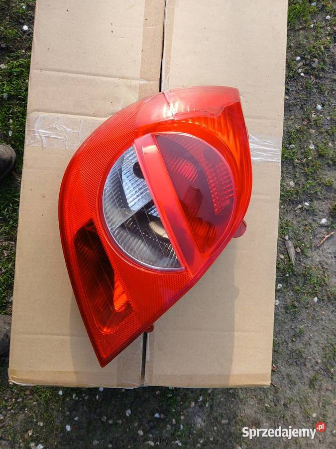 Lampa lewa tylna Clio3