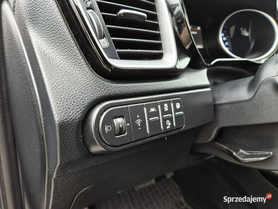Kia Nowy Ceed PHEV 16 GDI 141 6DCT Wersja L asystent pasa ruchu Łódź