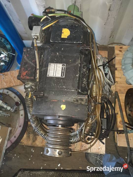 SILNIK GŁÓWNY MOTOR ENGINE EGFR 132 LE18 TG 746 wielkopolskie Nowy Tomyśl sprzedam