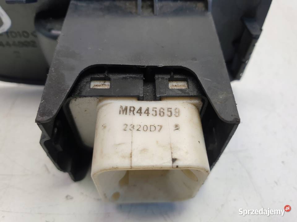 Mitsubishi Pajero III PRZEŁĄCZNIK SZYBY MR445659 Janów