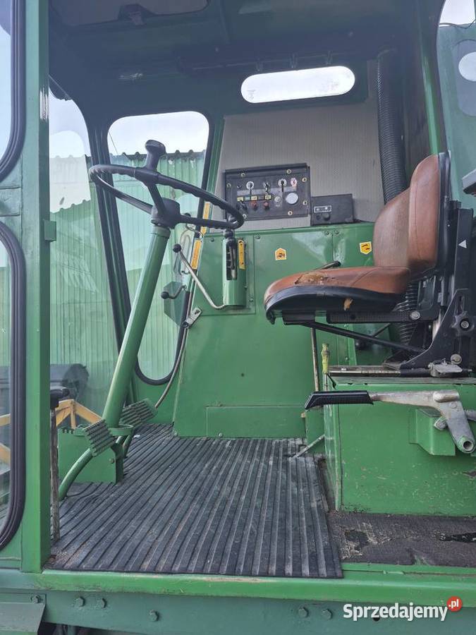 Kombajn zbożowy volvo