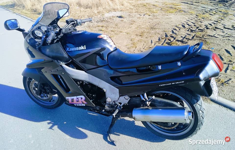 Kawasaki ZZR 1100 niski przebieg druga na części sportowy Kawasaki Środa Śląska sprzedam