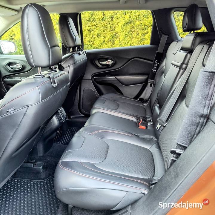 Sprzedam Jeep Cherokee Trailhawk LPG Podwarpie