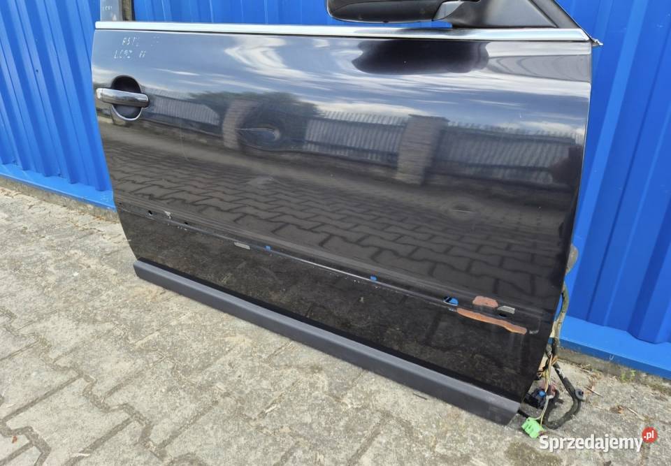 DRZWI PRZÓD PRAWY PRAWE VW PASSAT B5 FL LC9Z Działoszyce