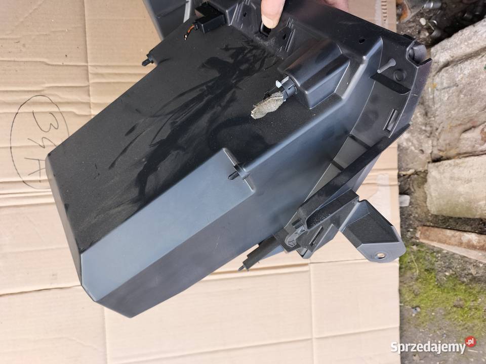 FORD FOCUS C MK1 SCHOWEK PASAŻERA