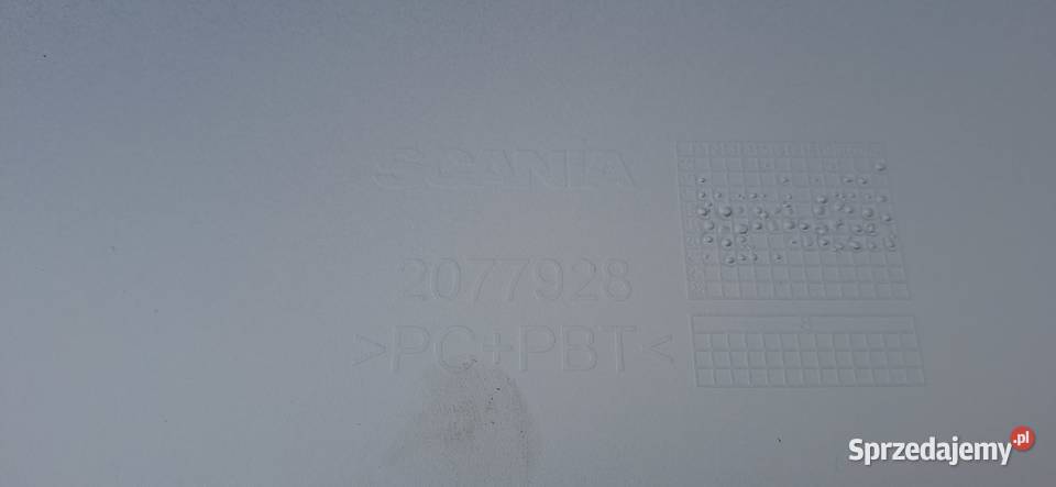 SCANIA R S ZDERZAK ŚRODKOWY POSZYCIE ORYGINAŁ Bieleń