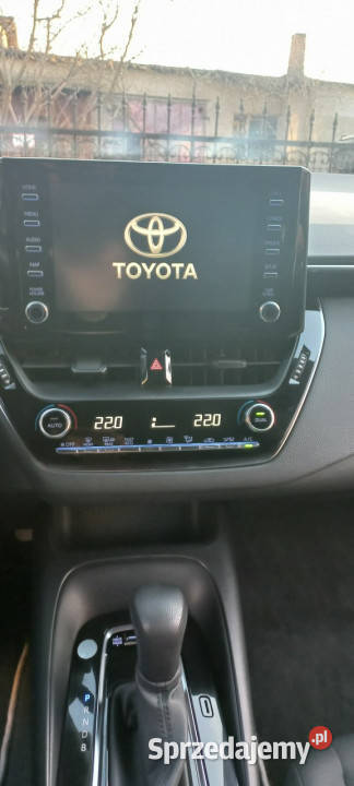 Toyota Corolla Rezerwacja 54 netto FV23Kamera wspomaganie kierownicy