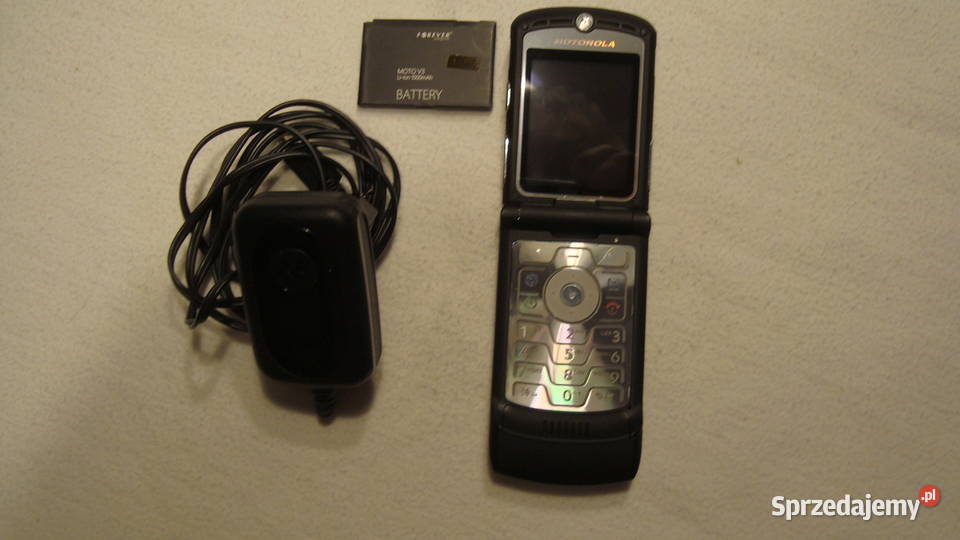 Telefon komórkowy Motorola V3x 4 MB czarny Warszawa sprzedam