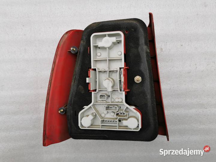 Lampa Prawy Tył Tylna Prawa VW Passat B5 Sedan Wyszków