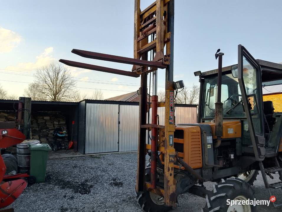Maszt z przesuwem bocznym do ciągnika nieuszkodzony Turobin