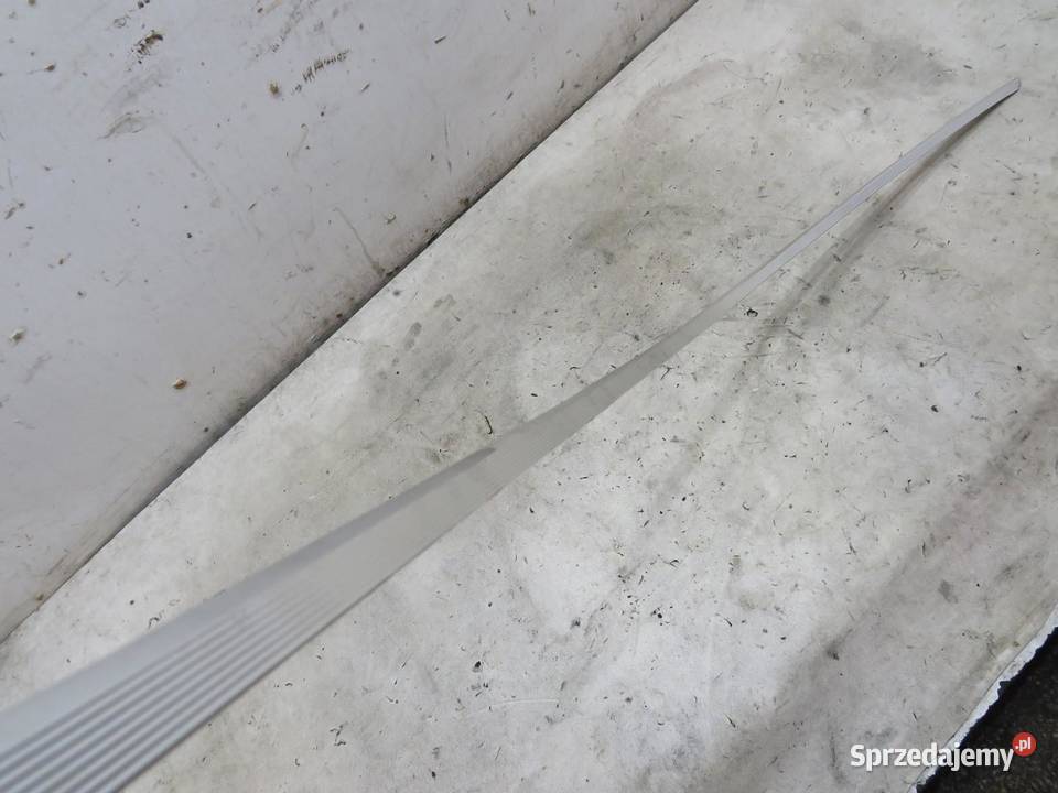 LISTWA DACHOWA PRAWA AUDI Q5 8R 8R0853704B Części samochodowe