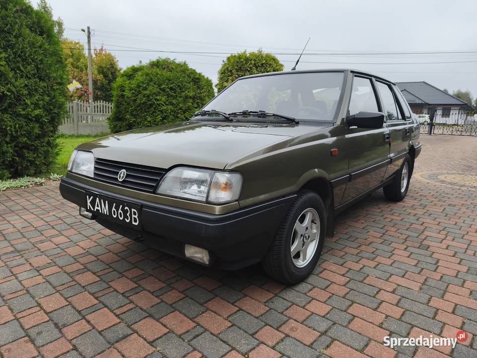 Polonez Atu super stan niski przebieg Mysłów