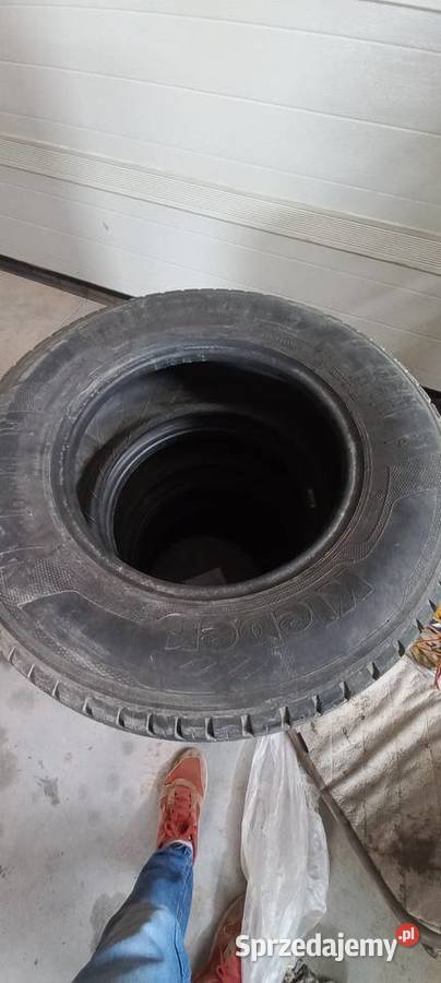 komplet opon Kleber transpro do busa 22570r15c z lato Żerdź