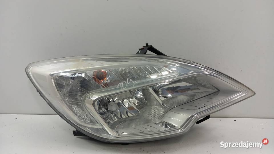 OPEL MERIVA B LAMPA PRZÓD PRAWA