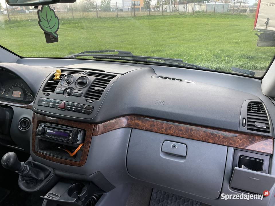Mercedes Benz Viano w639 150 2005 Ambiente 6 nieuszkodzony Brzeg
