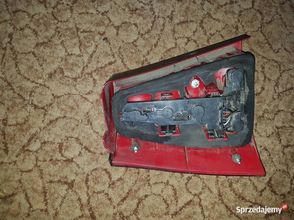 Lampa tylna golf 4 IV kombi Bochnia sprzedam
