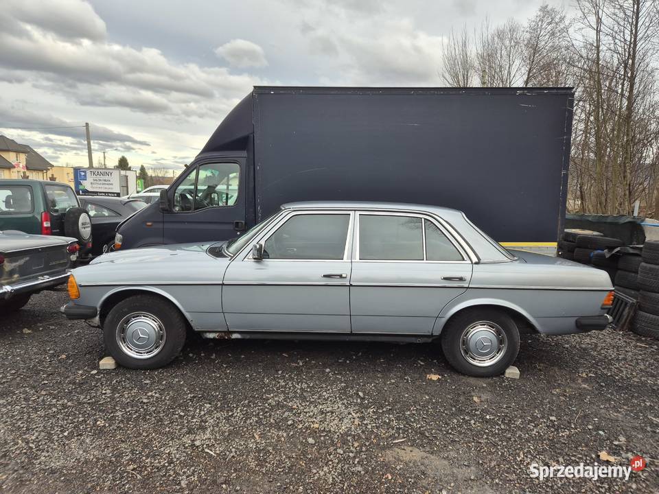 MercedesBenz 230E W123 23 benzyna 136 Manual W123 śląskie Bujaków