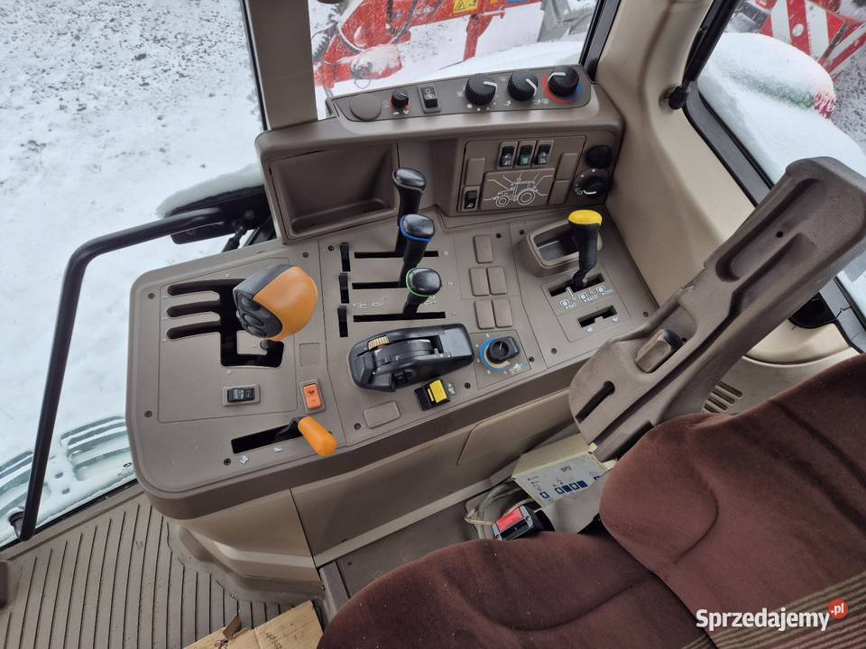 John Deere 6115M Pneumatyka nowe opony z