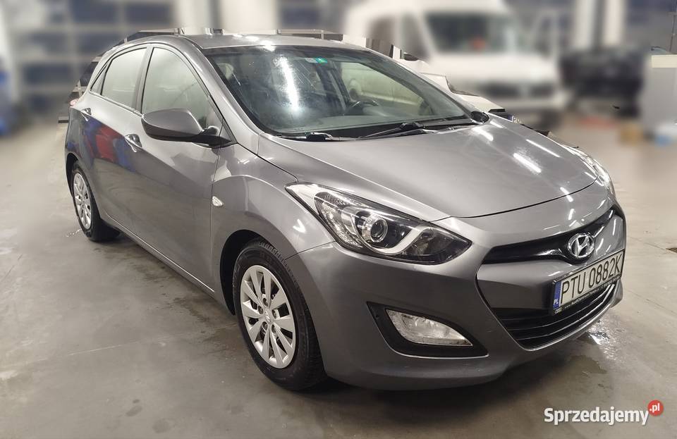 Hyundai i30 14 benzyna