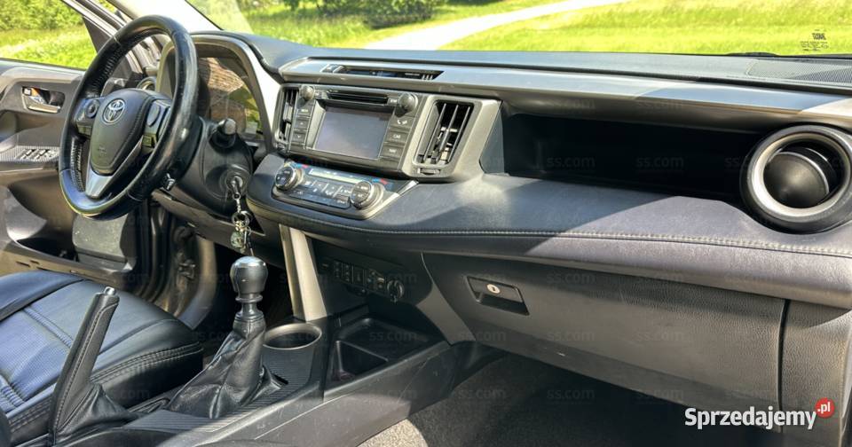 TOYOTA RAV4 Siedliska