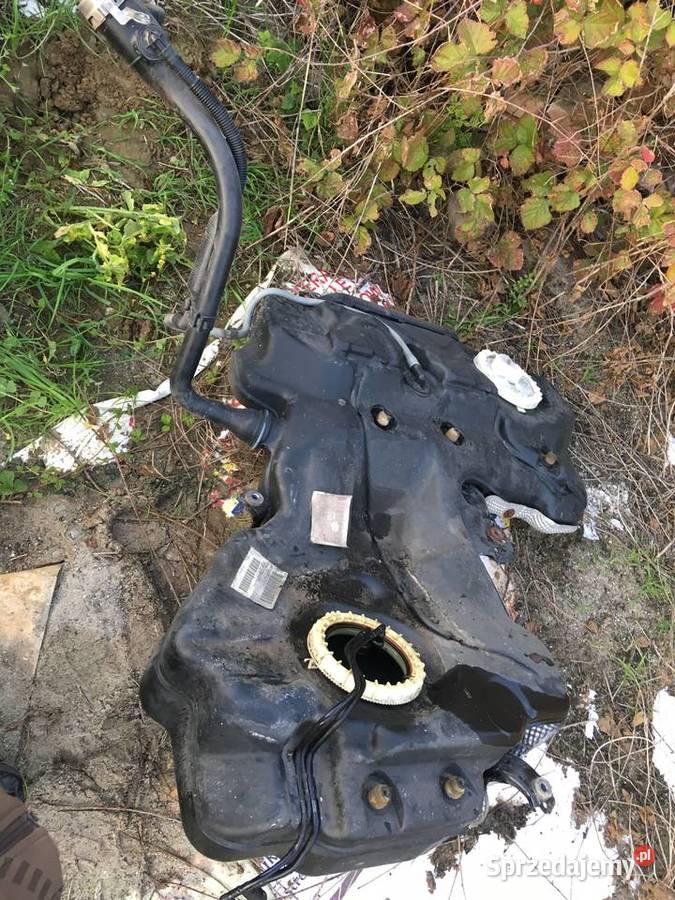 zbiornik paliwa audi a5 sportback 30tdi Quattro