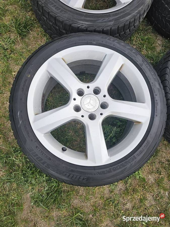 Koła Alufelgi Mercedes 5x112
2254517R 75J ET 43 Jelcz-Laskowice