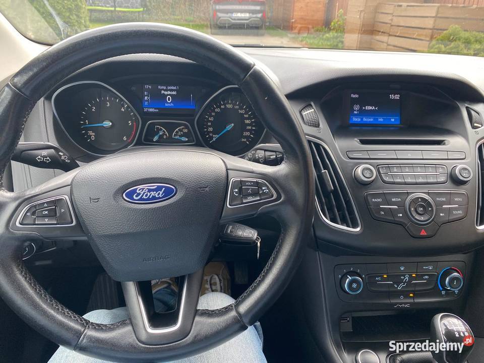 Ford Focus Hatchback 15 TDCi 120 2017 manualna mazowieckie