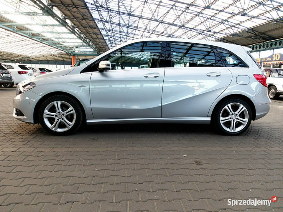 Mercedes B 180 NOWY MODEL 16 BENZYNA 4/5 Mysłowice