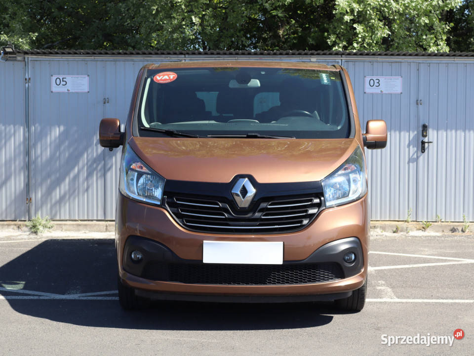 Renault Trafic 16 dCi elektryczne lusterka sprzedam