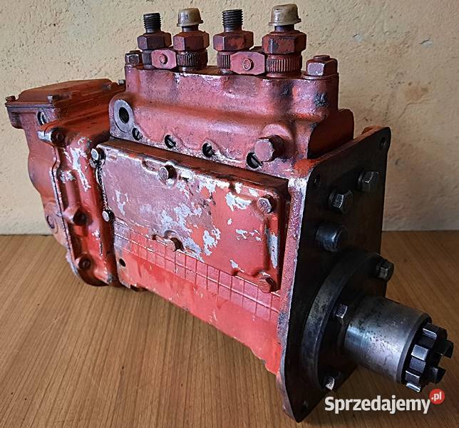 Pompa wtryskowa spycharka DT 75
