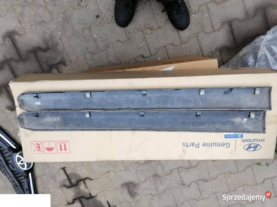 MITSUBISHI OUTLANDER LISTWA DRZWI DOLNA Kozubszczyzna