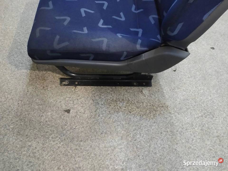 FOTELE PASAŻERA ŚRODKOWY SKŁADANY Iveco Stralis Rok produkcji 2007