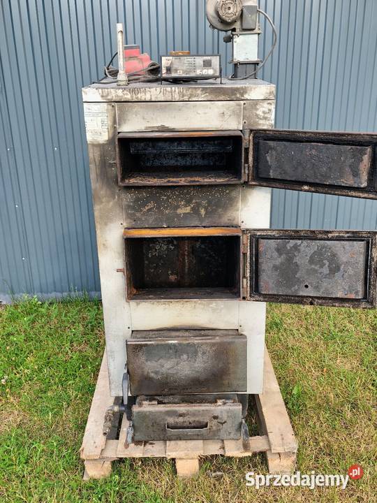 Piec kocioł CO Konstal Pleszew 28kW łódzkie Wola Czarnyska